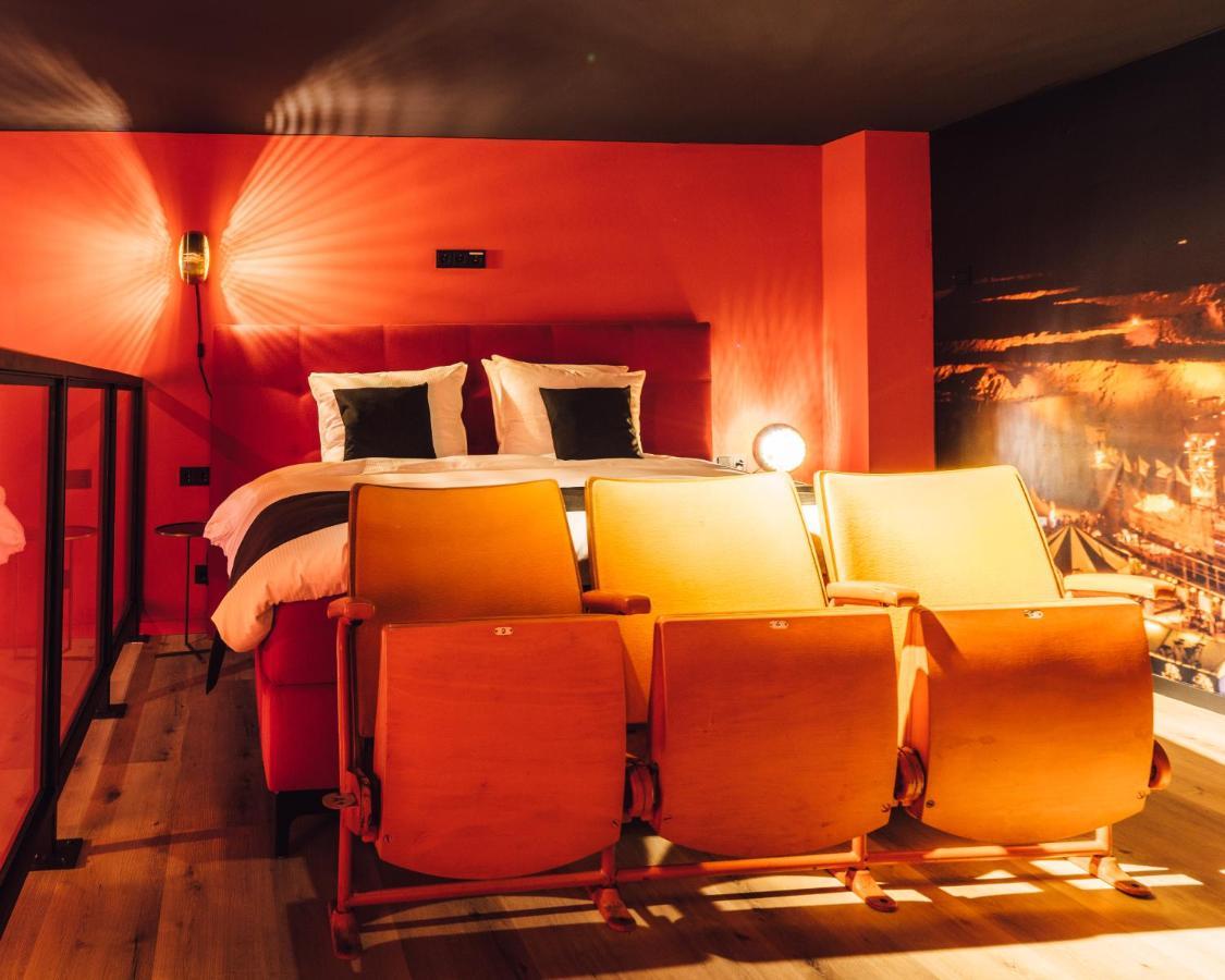 Oldschool Hotel วินเทอร์ชไวค์ ภายนอก รูปภาพ